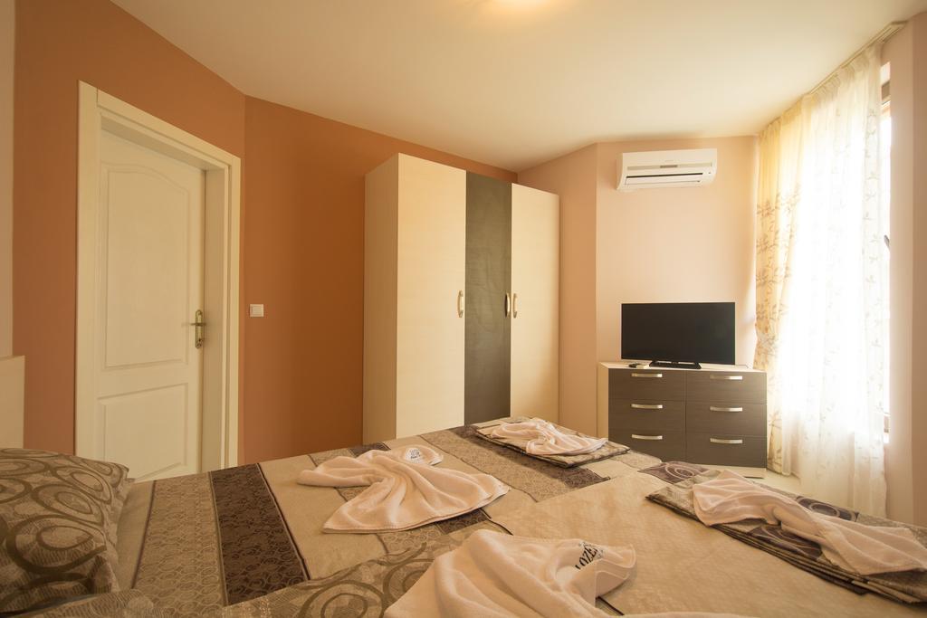 Holiday Village Lozenets Esterno foto