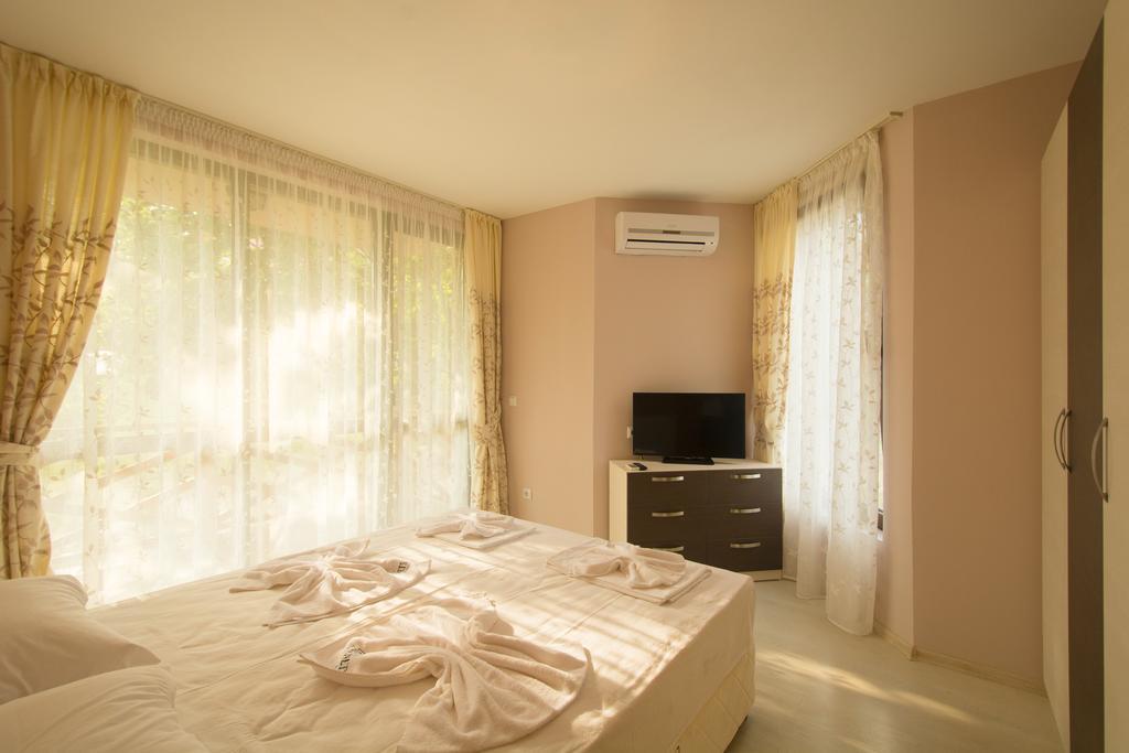 Holiday Village Lozenets Esterno foto