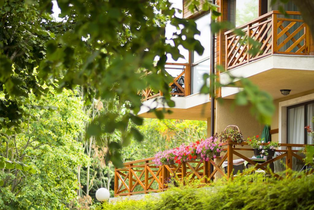 Holiday Village Lozenets Esterno foto